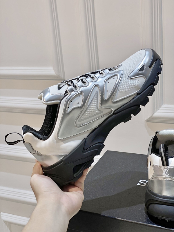 ルイヴィトン靴全体デザイン